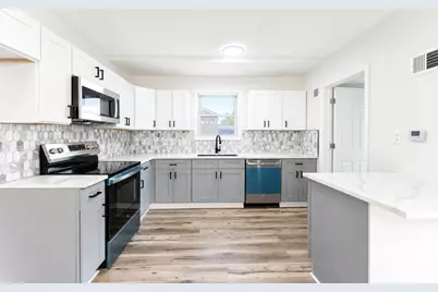 25503 New York Street, Dearborn Heights, MI 48125 - Photo 18