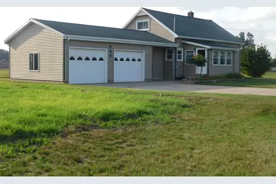 489 S Catalpa Avenue, White Cloud, MI 49349 - Photo 1