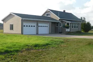 489 S Catalpa Ave, White Cloud, MI 49349 - Photo 1