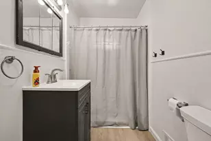 832 N Jefferson St, Lowell, MI 49331 - Photo 12