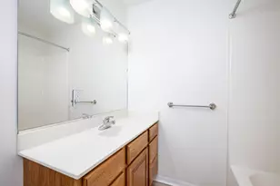 115 S Main St, Chelsea, MI 48118 - Photo 16