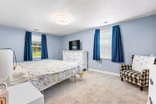 611 Niepoth St, Battle Creek, MI 49014 - Photo 4