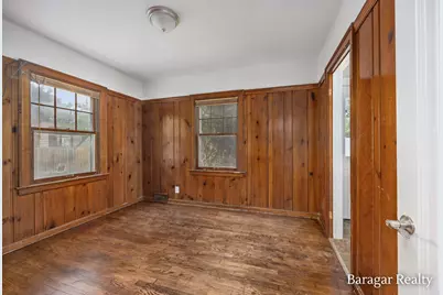 920 Ellsmere Street NE, Grand Rapids, MI 49505 - Photo 14