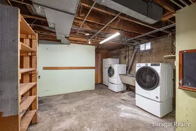 920 Ellsmere Street NE, Grand Rapids, MI 49505 - Photo 26