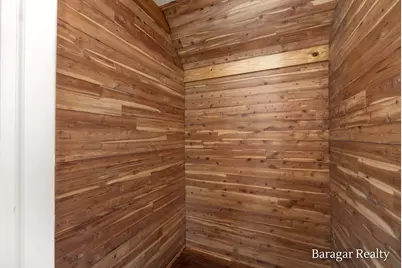 920 Ellsmere Street NE, Grand Rapids, MI 49505 - Photo 22