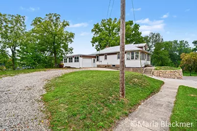 447 Baldie Street, Ionia, MI 48846 - Photo 4