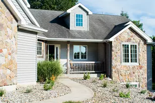 5752 Windsong Dr, Delton, MI 49046 - Photo 26