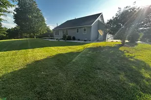 5752 Windsong Dr, Delton, MI 49046 - Photo 6