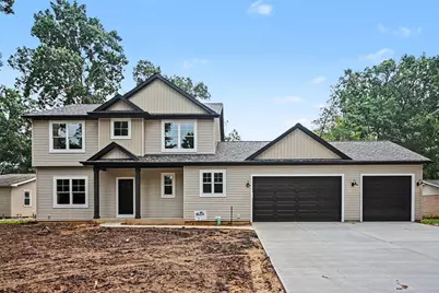 66710 Maple Wood Drive, Edwardsburg, MI 49112 - Photo 1