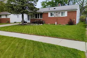 12415 Clinton River Rd, Sterling Heights, MI 48313 - Photo 38