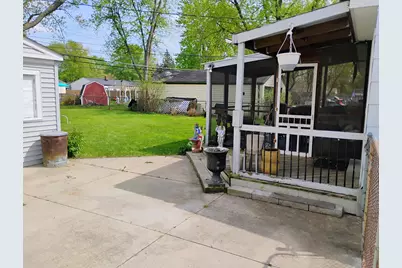 12415 Clinton River Road, Sterling Heights, MI 48313 - Photo 32