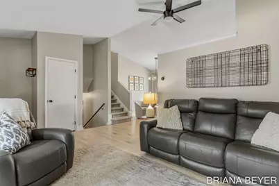4143 Dennis Court, Hudsonville, MI 49426 - Photo 12