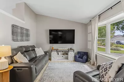 4143 Dennis Court, Hudsonville, MI 49426 - Photo 14