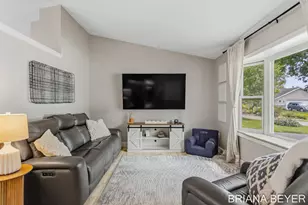 4143 Dennis Ct, Hudsonville, MI 49426 - Photo 14