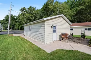 595 Sassafrass Dr, Coldwater, MI 49036 - Photo 22