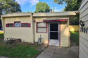 7991 Ivan Dr, Parma, MI 49269 - Photo 4