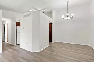 2071 Vine Way Dr, Canton, MI 48188 - Photo 8