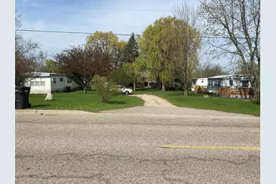 13915 West Street, Cedar Springs, MI 49319 - Photo 1