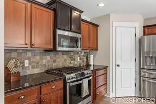 8560 Twin Lakes Dr, Jenison, MI 49428 - Photo 30