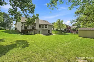 1031 Legacy NE, Comstock Park, MI 49321 - Photo 6