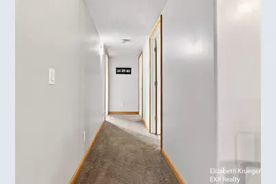 1031 Legacy NE, Comstock Park, MI 49321 - Photo 38