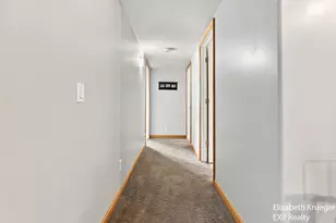 1031 Legacy NE, Comstock Park, MI 49321 - Photo 38