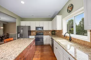 2955 Woodridge Cir NE, Grand Rapids, MI 49525 - Photo 6