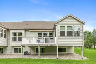 2955 Woodridge Cir NE, Grand Rapids, MI 49525 - Photo 24