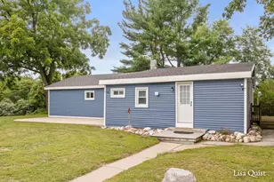 16271 Albrecht Ave NE, Cedar Springs, MI 49319 - Photo 1