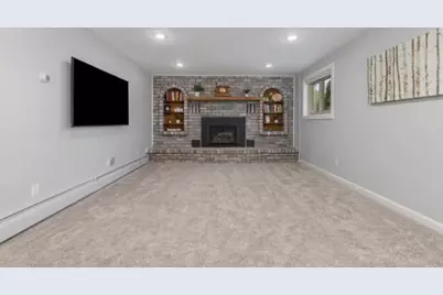 819 E Plainfield Court, Zeeland, MI 49464 - Photo 24
