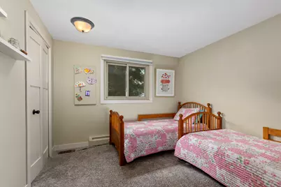 819 E Plainfield Court, Zeeland, MI 49464 - Photo 24