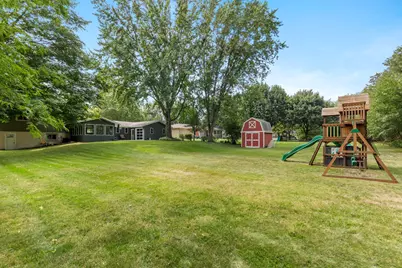 819 E Plainfield Court, Zeeland, MI 49464 - Photo 36