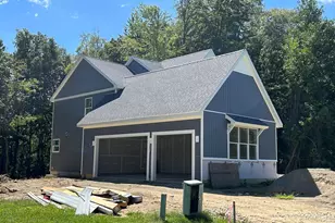 5273 Grande View Ln, Jackson, MI 49201 - Photo 2