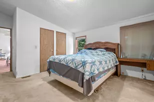 2625 Sanford Dr, Hillsdale, MI 49242 - Photo 22