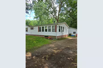 2625 Sanford Drive, Hillsdale, MI 49242 - Photo 6
