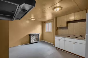 3275 Webb St, Detroit, MI 48206 - Photo 32