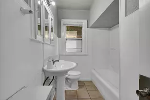 3275 Webb St, Detroit, MI 48206 - Photo 22