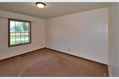 22244 Us-12, Edwardsburg, MI 49112 - Photo 38