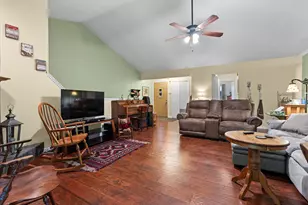 6585 San Gabriel Dr, Kalamazoo, MI 49009 - Photo 8