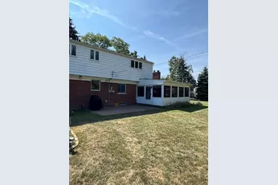 3480 Arrowvale Street, Orchard Lake, MI 48324 - Photo 4