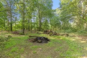 9520 Hidden Bluff Dr NE, Rockford, MI 49341 - Photo 40