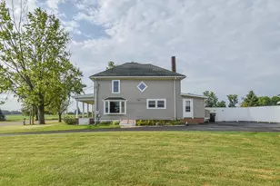 228 S Centennial Rd, Coldwater, MI 49036 - Photo 2