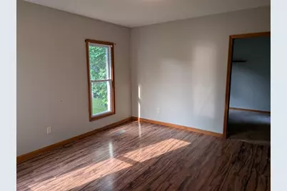 324 S East Street, Cassopolis, MI 49031 - Photo 6