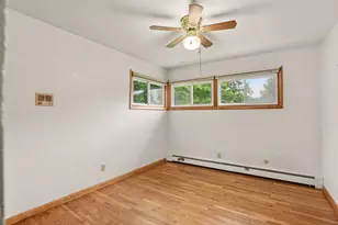 235 Oriole Dr, Battle Creek, MI 49037 - Photo 12