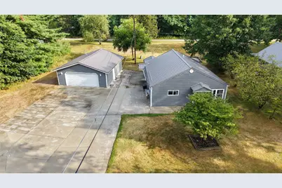 2339 W Midway Drive, White Cloud, MI 49349 - Photo 26