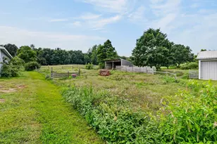 5891 Wood School Rd, Freeport, MI 49325 - Photo 24