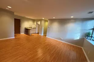 2006 Wealthy St SE, Grand Rapids, MI 49506 - Photo 8