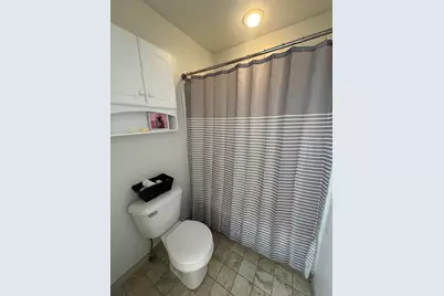 2006 Wealthy Street SE #104, Grand Rapids, MI 49506 - Photo 18