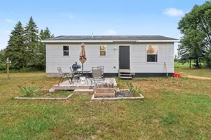 2815 E 1st St, Custer, MI 49405 - Photo 16