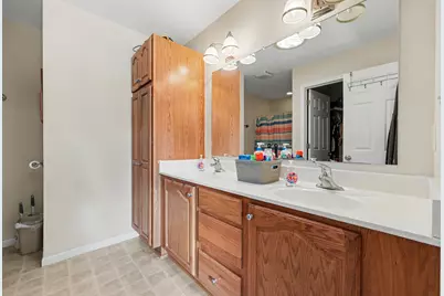 338 Maple Street, Newaygo, MI 49337 - Photo 12